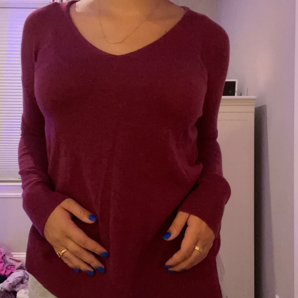 Maroon sweater